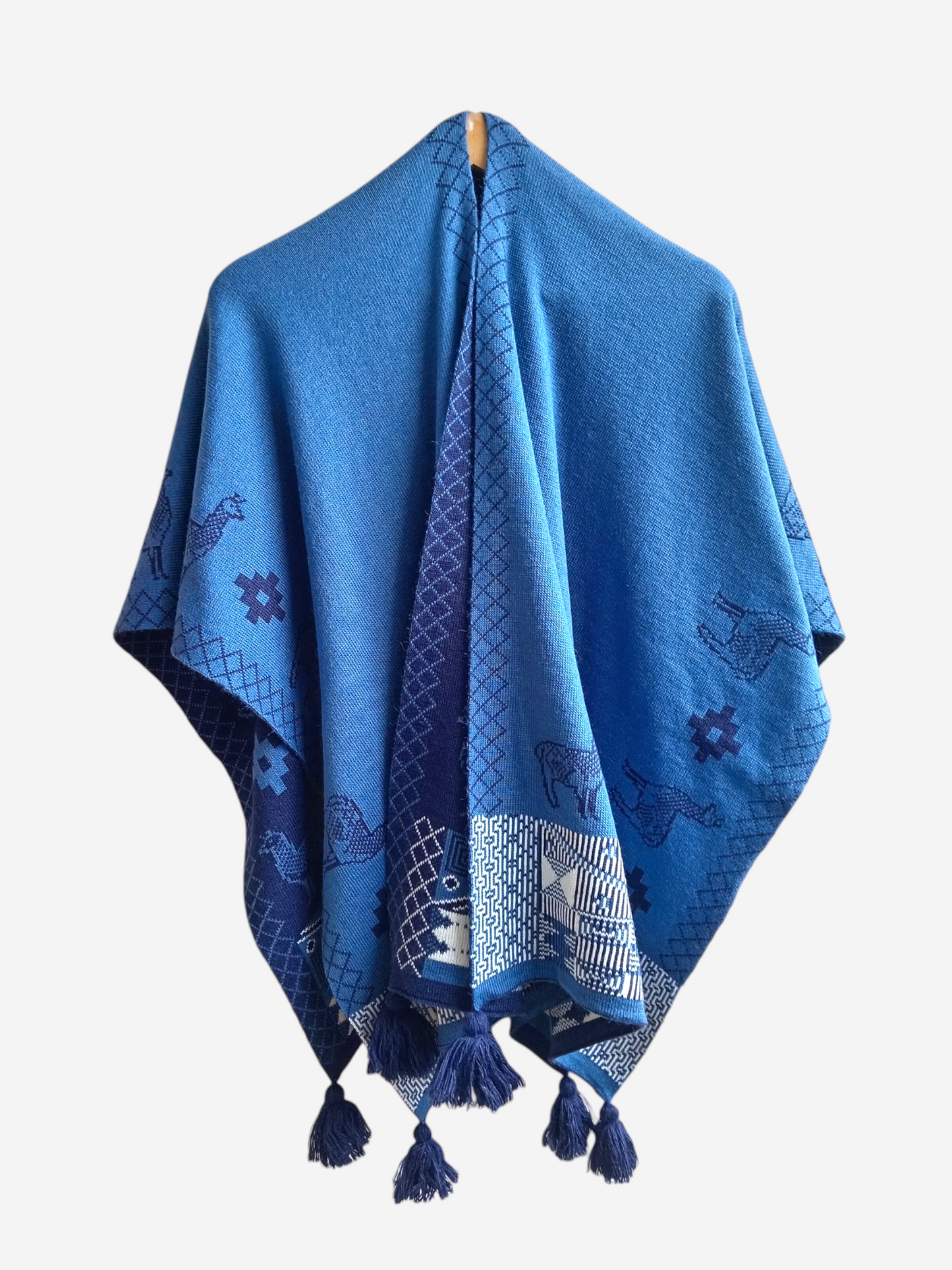 Ruana con motivos Azul acero y celeste