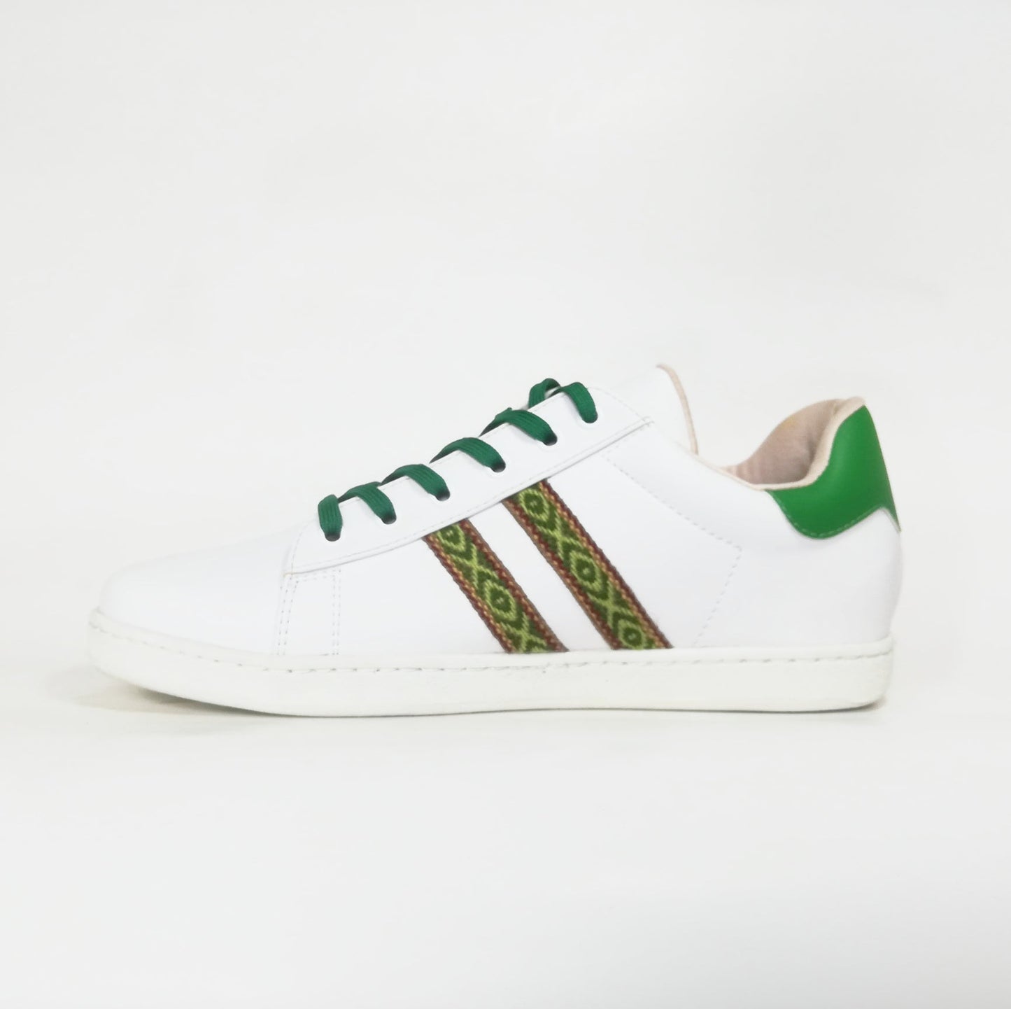 Zapatilla Urban Blanco & Verde Ed Cuero