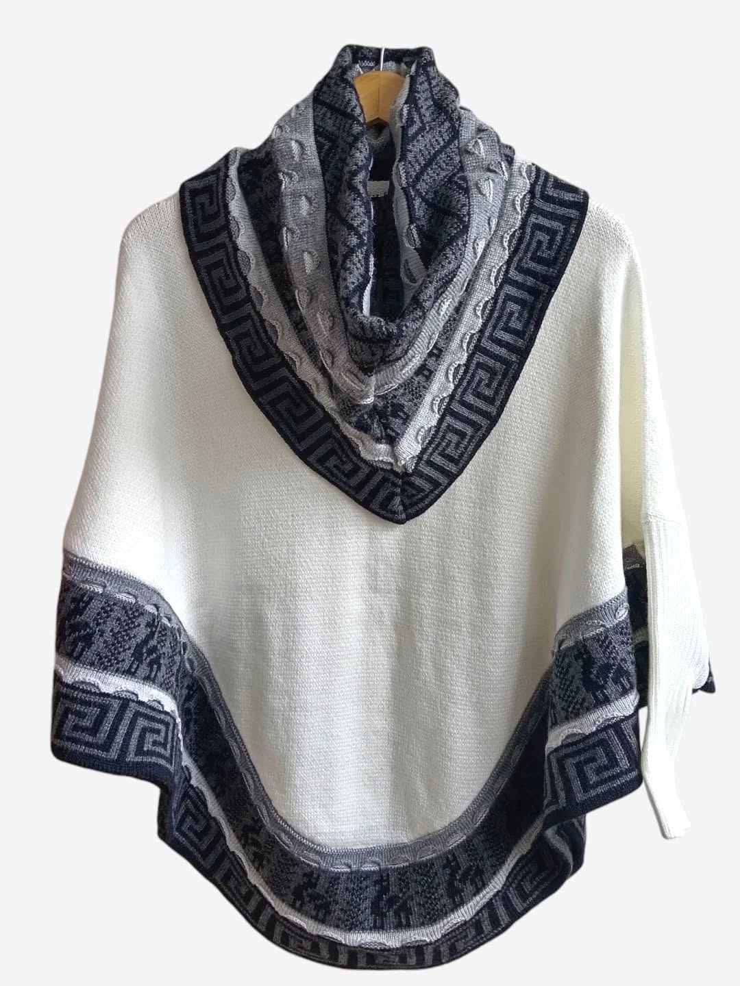 Poncho Alpacas Blanco y Plomo