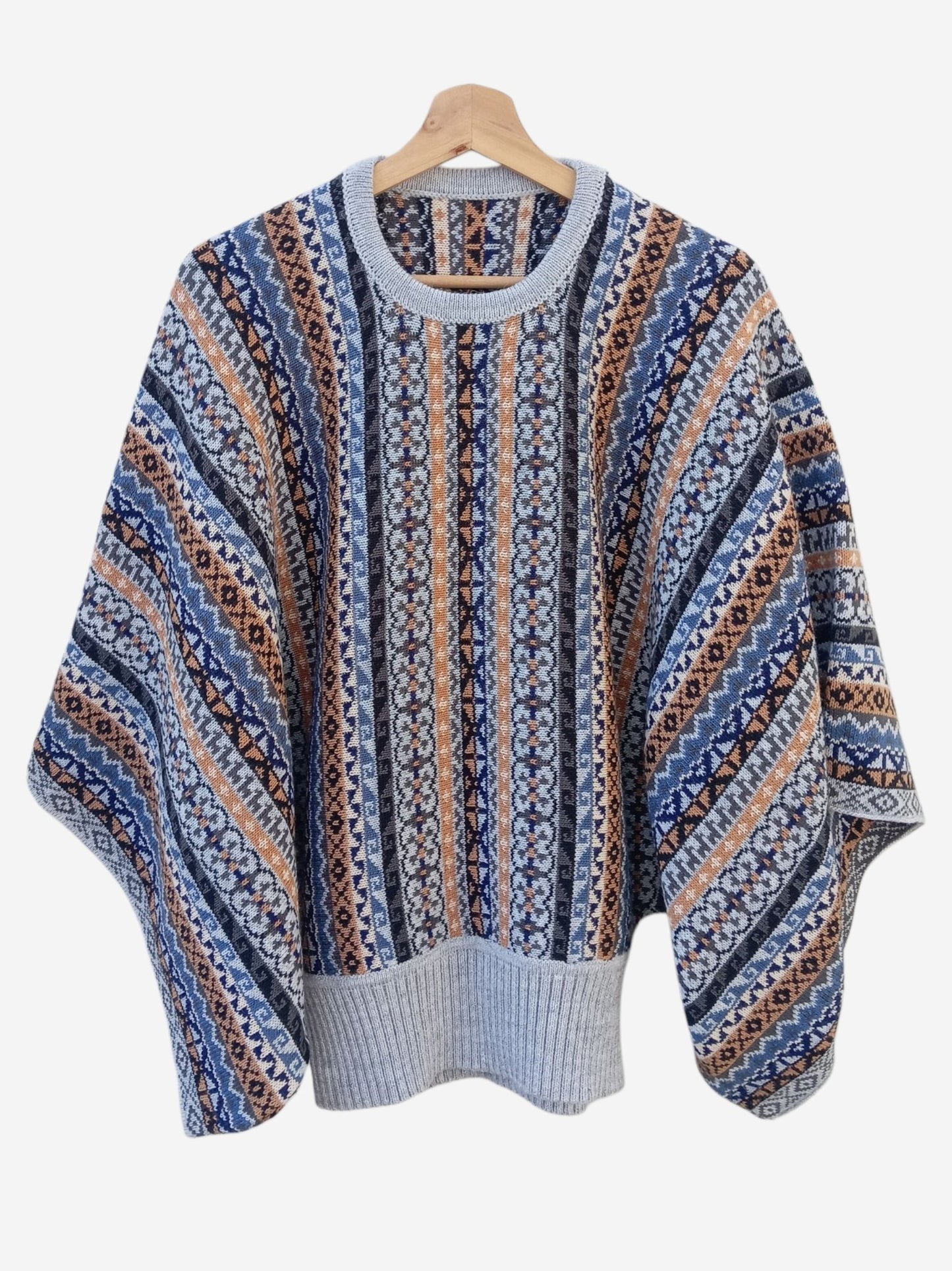 Poncho Mariposa Plomo Claro