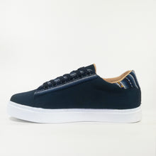 Load image into Gallery viewer, Zapatilla Dama Urban azul marino manta