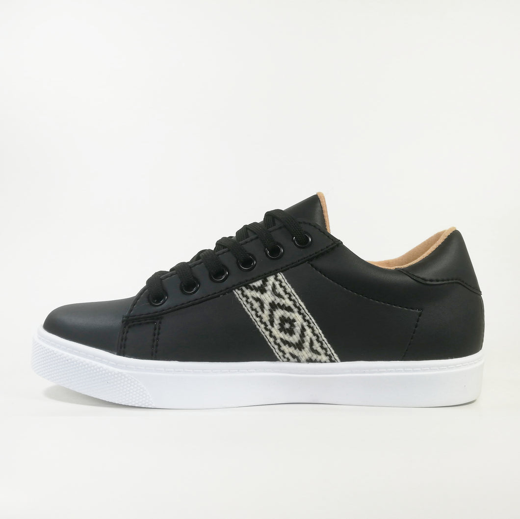 Zapatilla Dama Urban negro y blanco